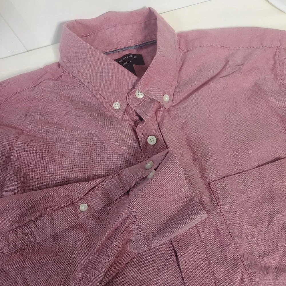 Banana Republic Slim Stretch Oxford Button Down Shirt Red Size L‎